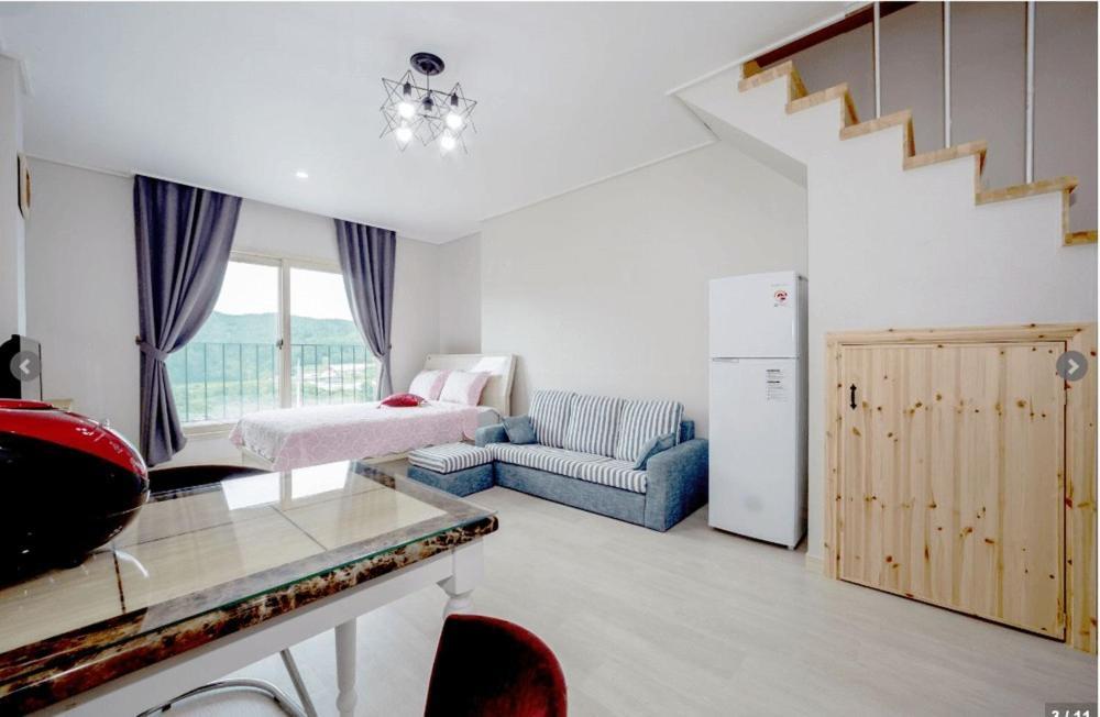 Gangneung Luluberry Pension Ngoại thất bức ảnh